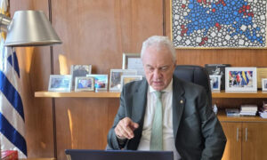 Uruguay trabaja junto a EE. UU. para liberar a ciudadano detenido en Venezuela