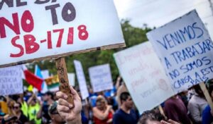 Jueces dictaminan que Florida no puede aplicar ley de inmigración