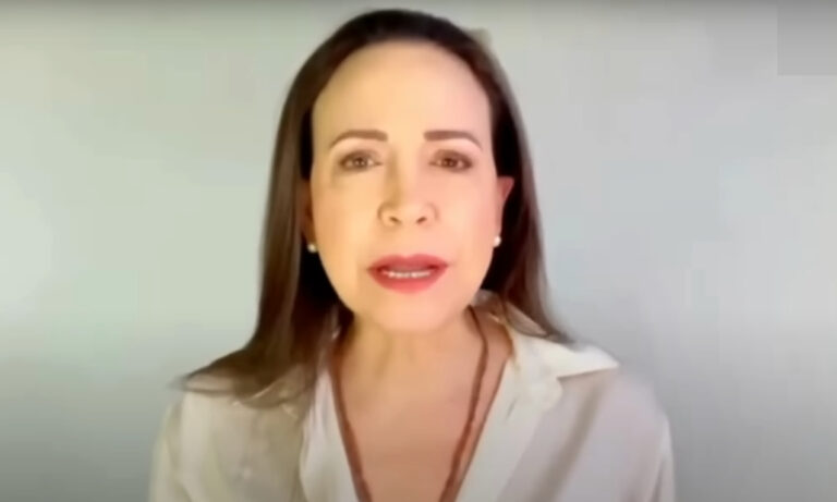 Machado acusa a Maduro de presidir “una autocracia mafiosa”
