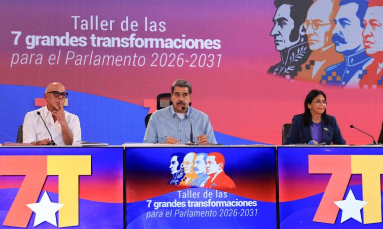 Maduro anticipa debates “más picantes” con la oposición en la AN