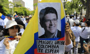 Uribe Turbay está en condición “extremadamente crítica” tras cirugía de emergencia