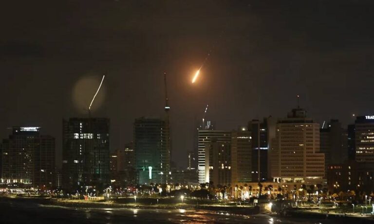 Israel intercepta decenas de misiles y 30 drones iraníes en las últimas horas