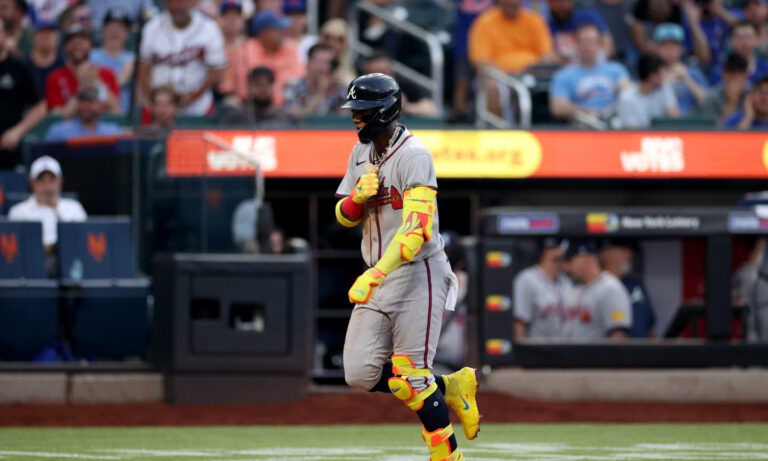 Acuña Jr. conecta su noveno jonrón y recibe abucheos en Nueva York
