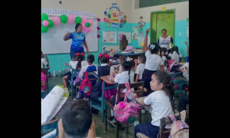 Realizan talleres preventivos para menores sobre videojuegos “bélicos”