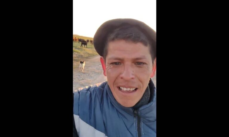 Trabajador rural se despide entre lágrimas de su perra y se hace viral