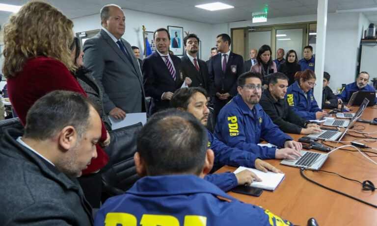 Cárcel preventiva a 21 personas por lavar dinero del “Tren de Aragua” en Chile
