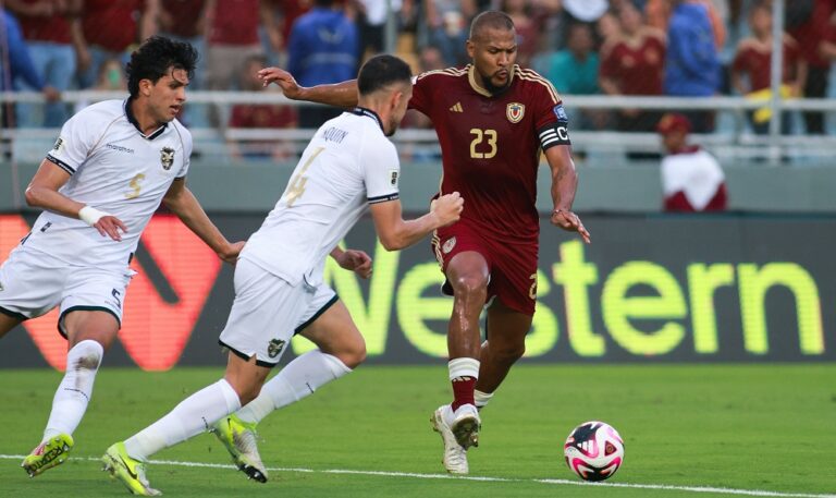 La Vinotinto irá este martes contra Uruguay en duelo clave para la clasificación