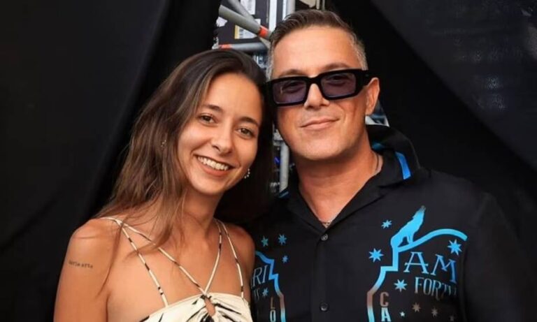 Alejandro Sanz responde a fanática que lo acusa de "utilizarla”