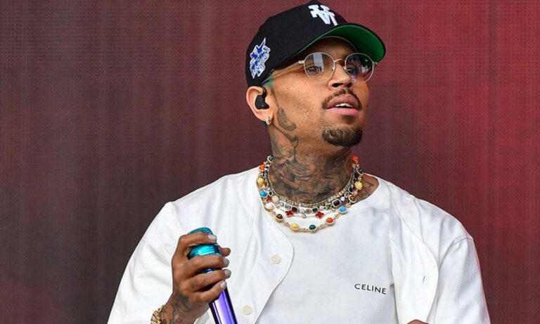 Chris Brown se declara no culpable de intento de agresión con una botella