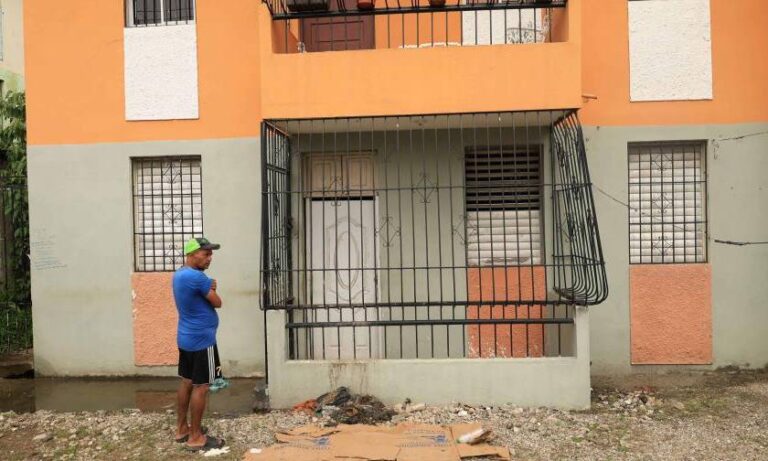 Invidente convive varios días con el cadáver de su hermano en Dominicana