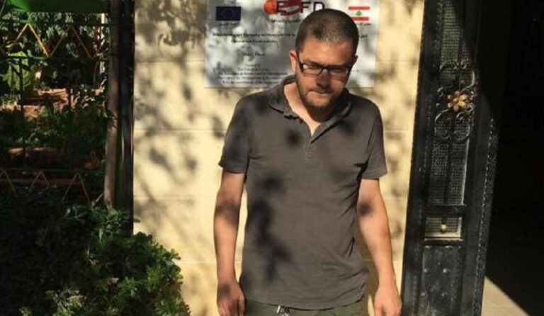 Exigen urgente liberación de cooperante italiano detenido desde hace 8 meses
