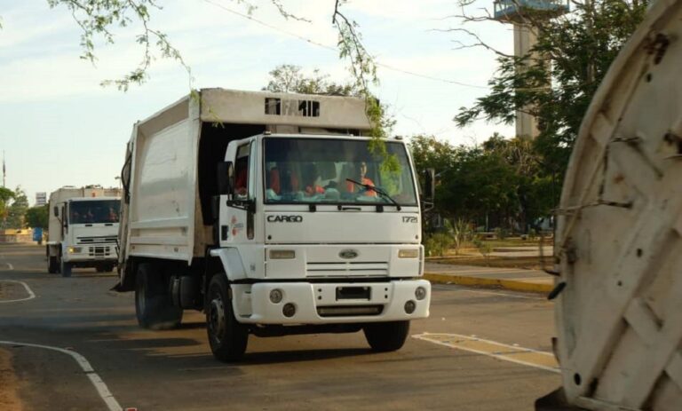 Alcaldía de Maracaibo arranca recolección de basura e iniciará el plan de asfaltado