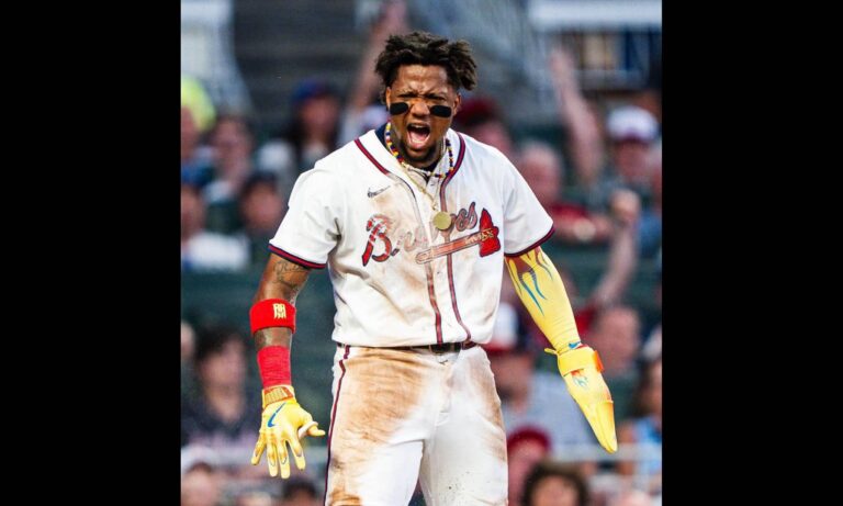 Ronald Acuña Jr. realiza impresionante carrera ante Gigantes