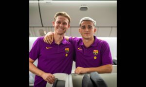 El FC Barcelona inicia gira asiática con 30 futbolistas