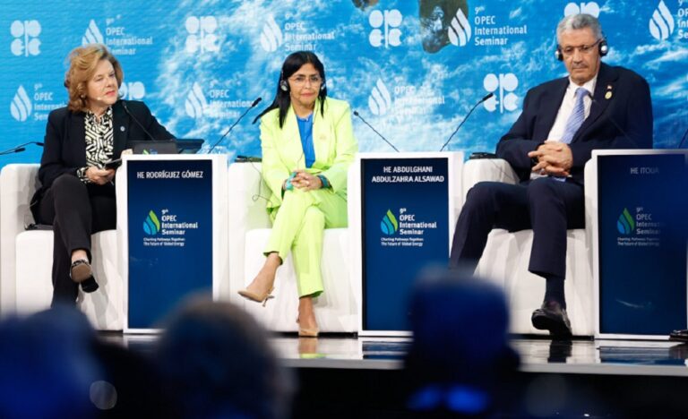 Delcy Rodríguez en Viena: Venezuela no debe estar excluida del mapa energético global
