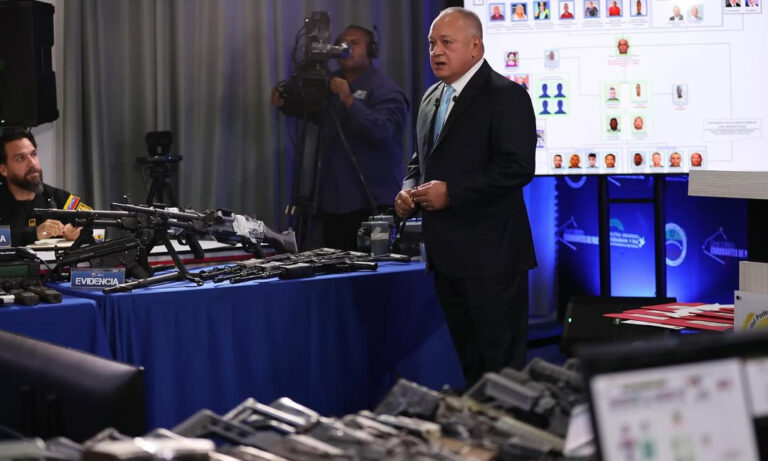 Cabello anuncia la captura de “terroristas” en el Puente sobre el Lago