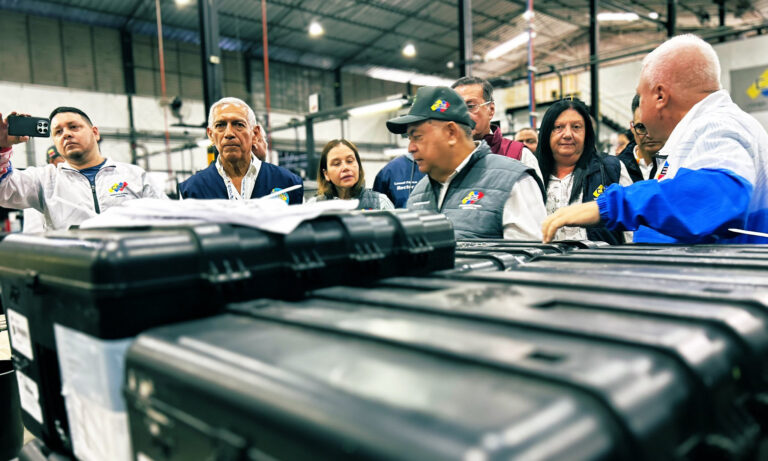 CNE distribuye el 100 % del material electoral para las elecciones municipales