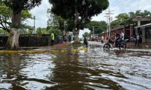 Sube a 4.000 la cifra de afectados en Bolívar por crecida del Orinoco