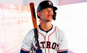 Astros de Houston llama al zuliano Kenedy Corona a las Grandes Ligas