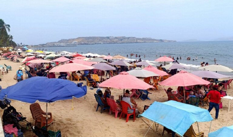 Un rayo mata a niño de 12 años en playa de Lechería