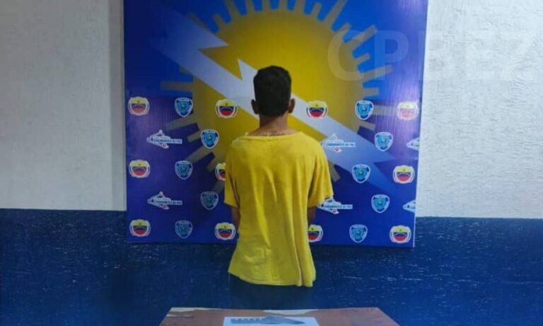 Lo arrestan por agresión física a adolescente: la mantenía encerrada