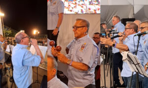 Los Chiquinquireños rinden homenaje a Danelo Badell