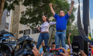 Machado a Ramón Guanipa: “Tu padre es un héroe y ejemplo para Venezuela”