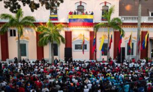 Maduro: Elección de alcaldes “consolida la victoria” de las presidenciales
