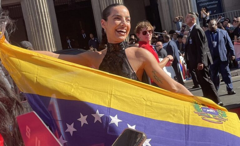 María Gabriela de Faría brilla en el estreno de “Superman: Legacy”