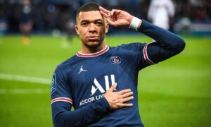 El PSG pide a Mbappé indemnización de €180 millones por rechazar oferta de traspaso