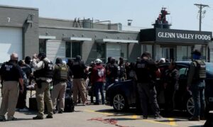 Alcaldesa de Los Ángeles refuerza protección para inmigrantes ante redadas