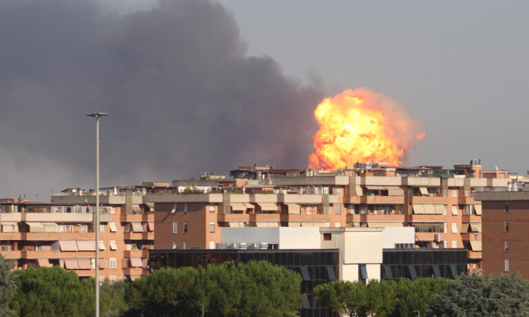 Explosión en estación de servicio deja más de 30 heridos en Roma