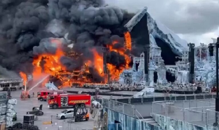 Se incendia escenario principal de Tomorrowland a dos días de su inauguración