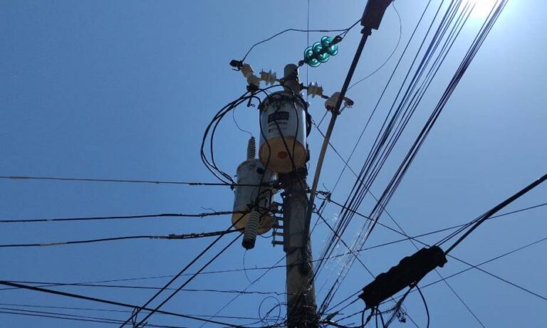 Trece familias de San Jacinto llevan más de 96 horas sin servicio eléctrico