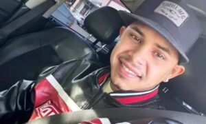 Venezolano pide a EE. UU. $1,3 millones por haberlo enviado al Cecot
