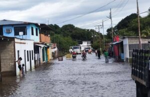 Casi mil personas están refugiadas tras fuertes lluvias en Amazonas