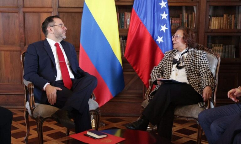 Gobierno reitera a Colombia necesidad de "potenciar" la Zona Económica Binacional