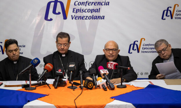 Conferencia Episcopal insiste en el diálogo para resolver los conflictos políticos