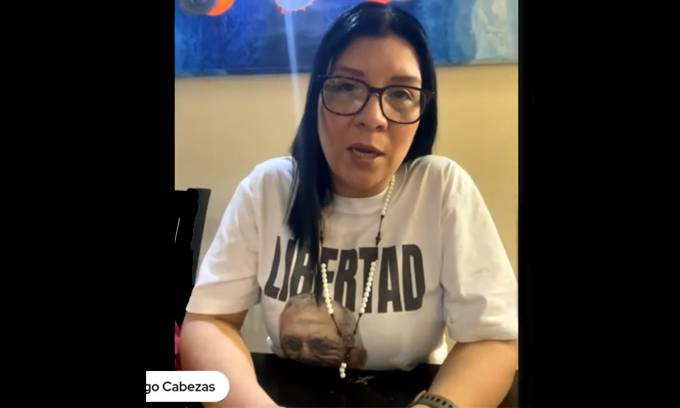 Hija de Rodrigo Cabezas denuncia que desconoce paradero de su padre
