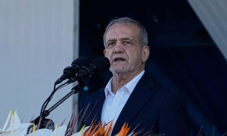 Presidente de Irán sufre heridas leves en ataque aéreo israelí
