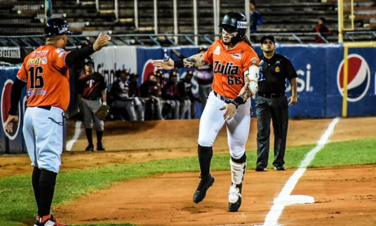 Águilas suman cuatro lanzadores importados para la temporada 2025-26 de la LVBP