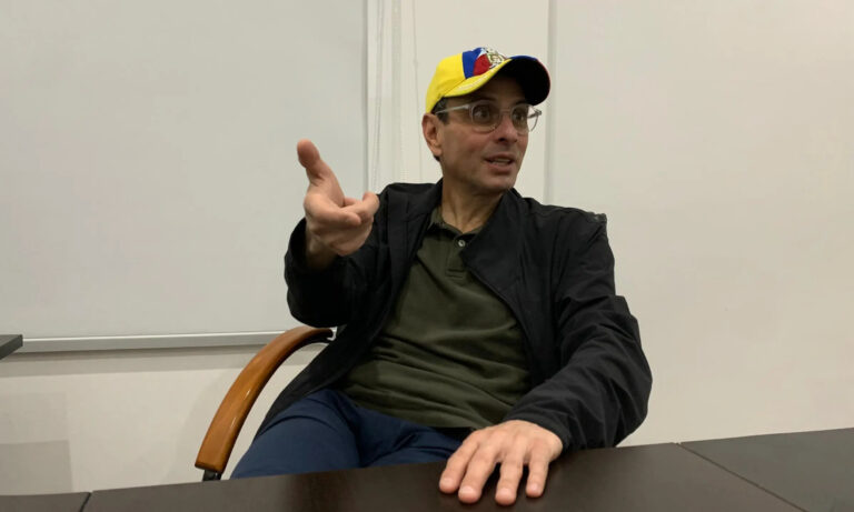 Capriles cree que la oposición “necesita pisar tierra” y que la política “es una negociación”