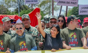 Delcy Rodríguez a EE. UU.: Si piensan “en agresión militar” les “va a ir muy mal”