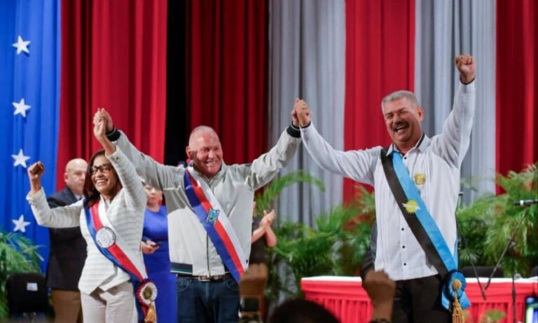 Juramentan a Di Martino como alcalde de Maracaibo: “Recuperaremos cada espacio”