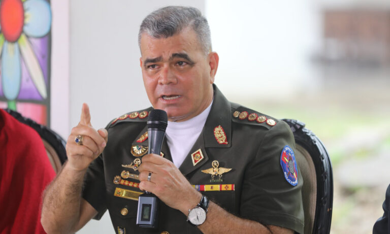 Ministro de Defensa acusa a EE. UU. de crear falsos positivos contra Venezuela