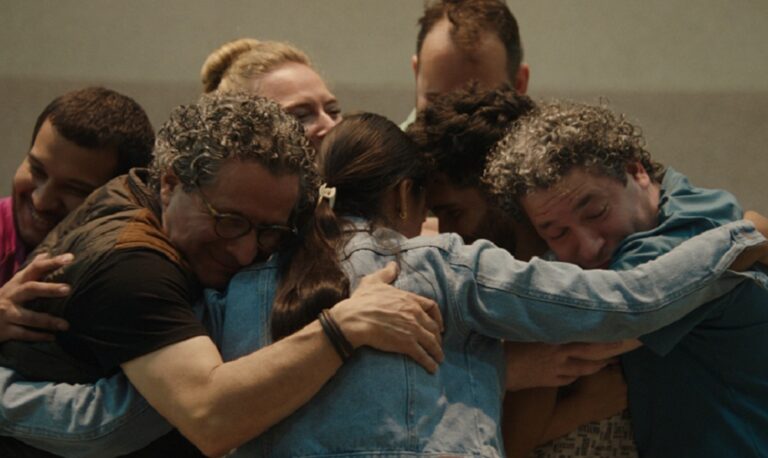 Estrenan “El canto de las manos”, documental sobre artistas sordos venezolanos