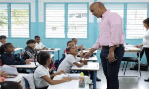 Gobierno asegura que ha recuperado más de 1.400 escuelas en 2025