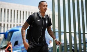 Jhonder Cádiz usará la fecha Fifa para recuperarse de su lesión en el pie