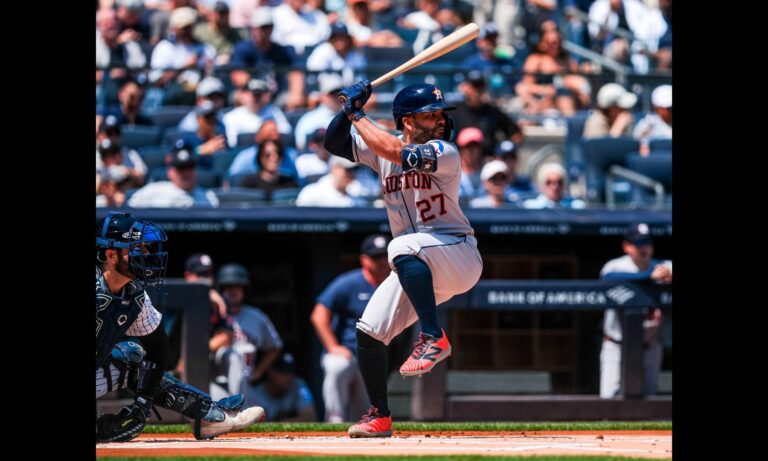 José Altuve llega a 250 jonrones de por vida en Grandes Ligas