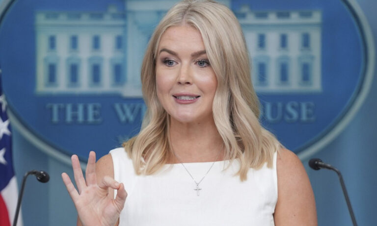 Casa Blanca confirma “despliegue militar” y tilda a Maduro de “terrorista”
